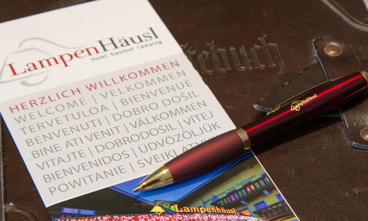 Hotel-Restaurant Lampenhaeusl Fusch an der Grossglocknerstrasse Екстериор снимка