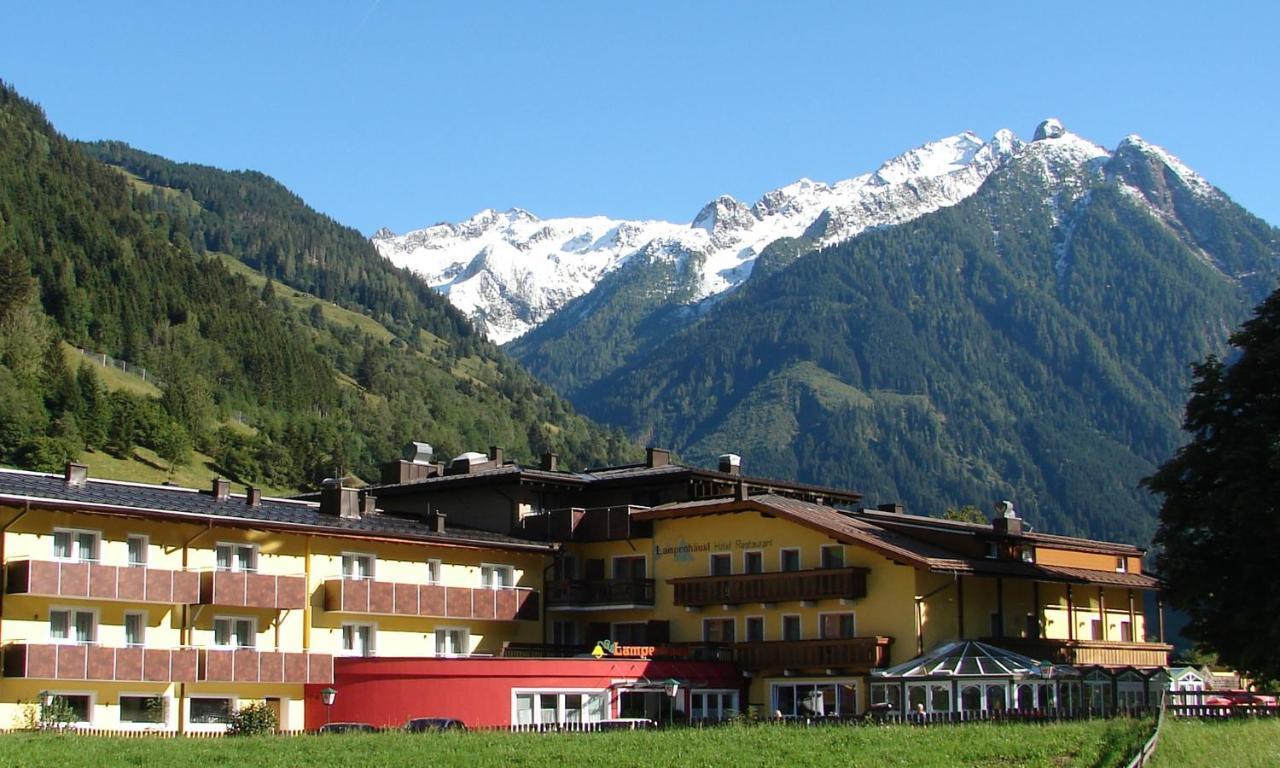 Hotel-Restaurant Lampenhaeusl Fusch an der Grossglocknerstrasse Екстериор снимка